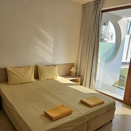 двустаен Apartament Pomorie